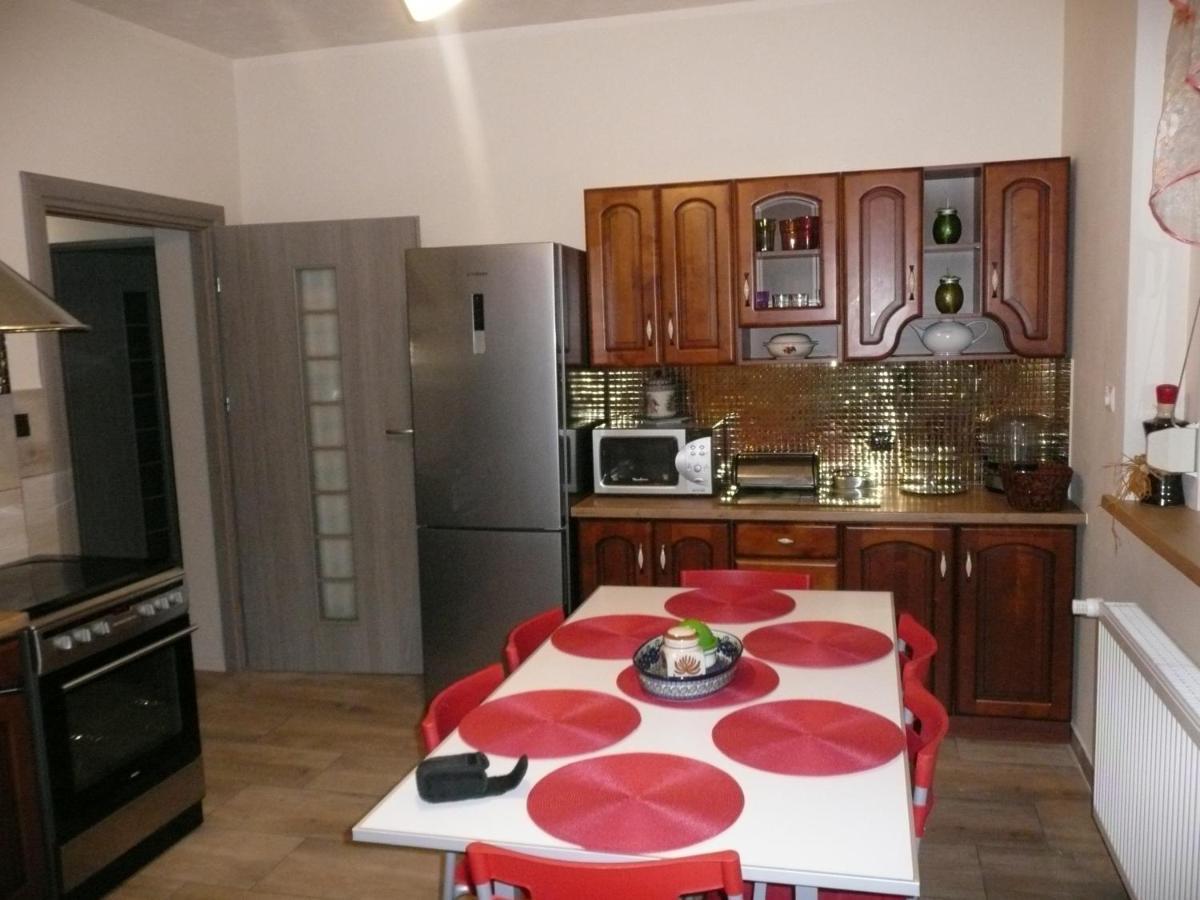 Apartament U Eli Daire Jelenia Gora Dış mekan fotoğraf